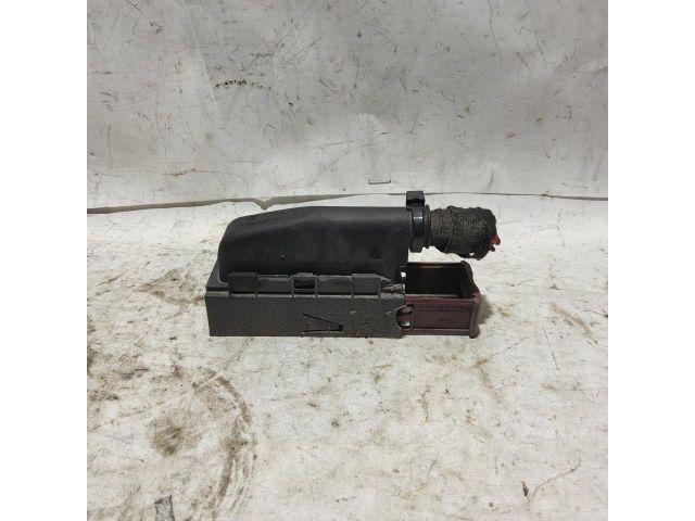 bontott OPEL ASTRA H Csatlakozó