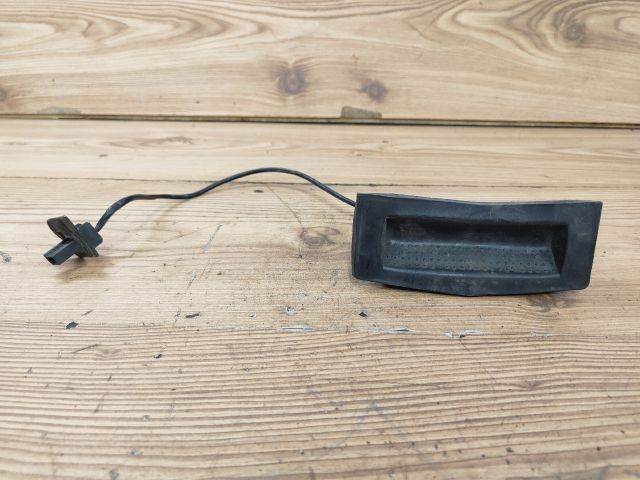 bontott OPEL ASTRA H Csomagtér Nyitó Kar / Gomb