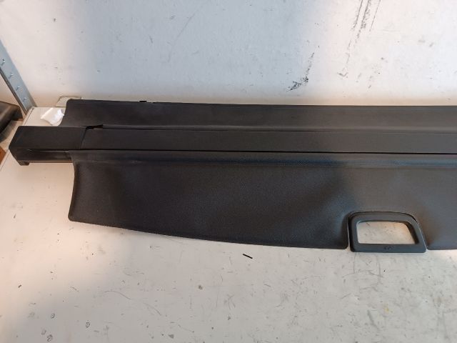 bontott OPEL ASTRA H Csomagtér Roló