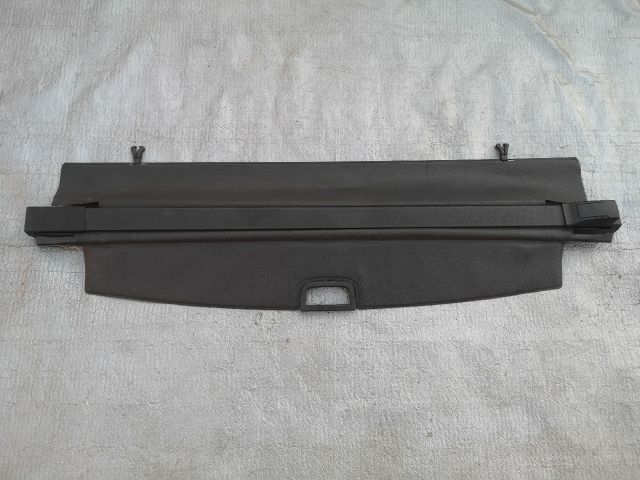 bontott OPEL ASTRA H Csomagtér Roló