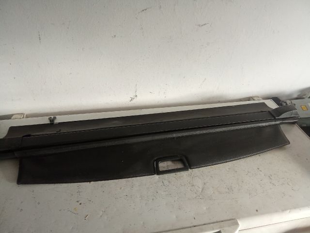 bontott OPEL ASTRA H Csomagtér Roló