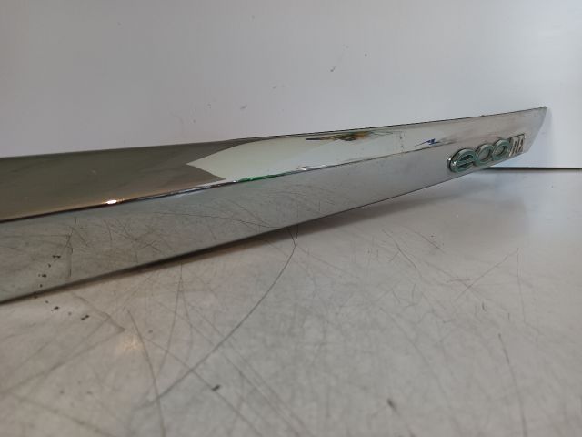 bontott OPEL ASTRA H Csomagtérajtó Díszléc