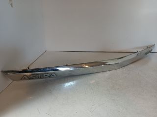 bontott OPEL ASTRA H Csomagtérajtó Díszléc