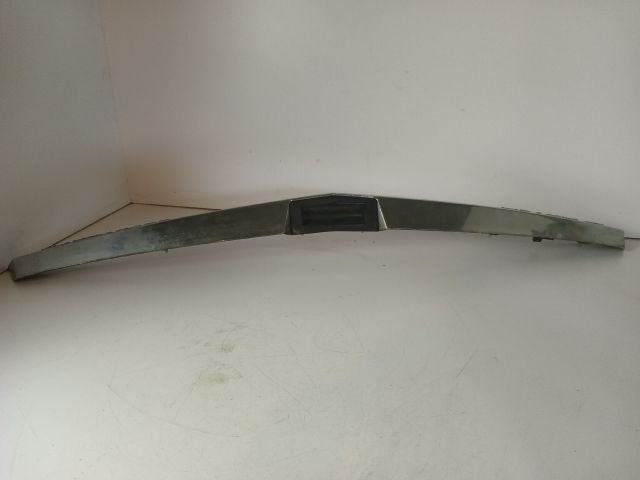 bontott OPEL ASTRA H Csomagtérajtó Díszléc