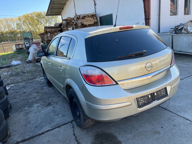 bontott OPEL ASTRA H Csomagtérajtó Kapcsoló