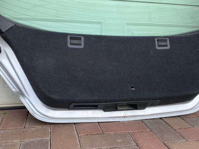 bontott OPEL ASTRA H Csomagtérajtó Kárpit