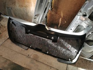 bontott OPEL ASTRA H Csomagtérajtó Kárpit