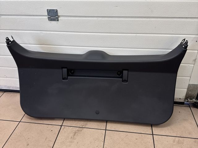 bontott OPEL ASTRA H Csomagtérajtó Kárpit