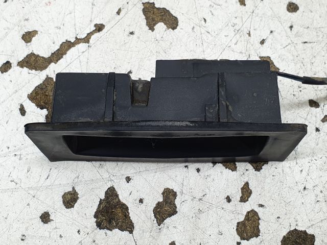 bontott OPEL ASTRA H Csomagtérajtó Kilincs