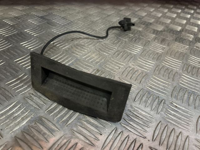 bontott OPEL ASTRA H Csomagtérajtó Kilincs