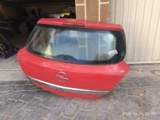 bontott OPEL ASTRA H Csomagtérajtó (Részeivel)