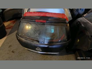 bontott OPEL ASTRA H Csomagtérajtó (Részeivel)