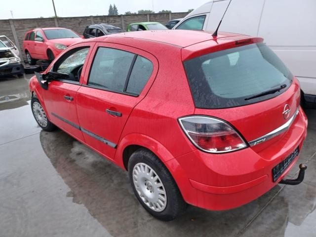 bontott OPEL ASTRA H Csomagtérajtó (Üres lemez)