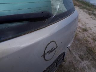 bontott OPEL ASTRA H Csomagtérajtó (Üres lemez)