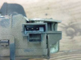 bontott OPEL ASTRA H Csomagtérajtó Zárszerkezet