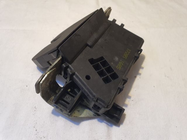 bontott OPEL ASTRA H Csomagtérajtó Zárszerkezet