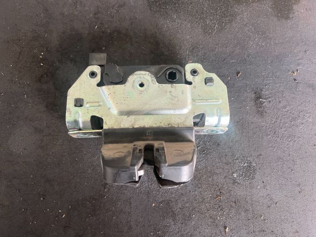 bontott OPEL ASTRA H Csomagtérajtó Zárszerkezet