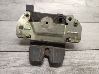 bontott OPEL ASTRA H Csomagtérajtó Zárszerkezet