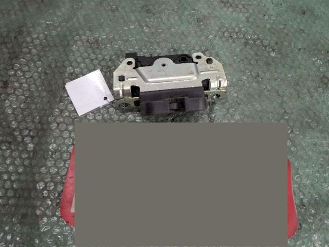 bontott OPEL ASTRA H Csomagtérajtó Zárszerkezet