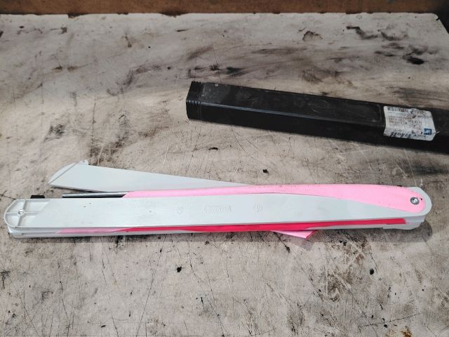 bontott OPEL ASTRA H Elakadásjelző Háromszög