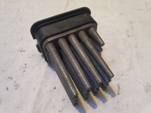 bontott OPEL ASTRA H Előtét Ellenállás Fűtőmotor