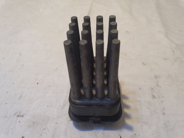 bontott OPEL ASTRA H Előtét Ellenállás Fűtőmotor