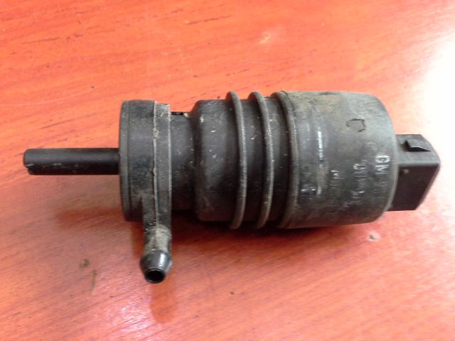 bontott OPEL ASTRA H Első Ablakmosó Szivattyú