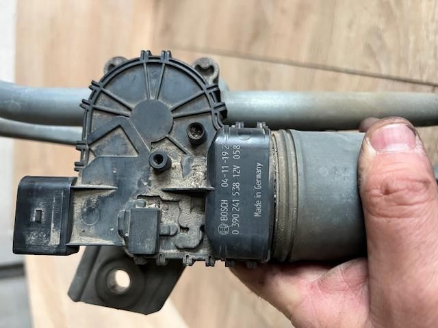 bontott OPEL ASTRA H Első Ablaktörlő Motor