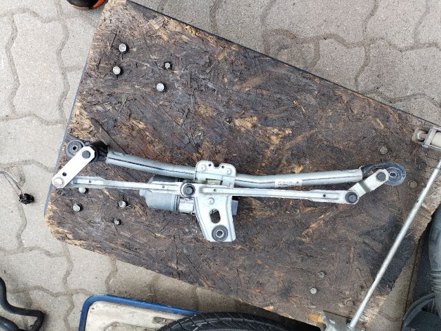 bontott OPEL ASTRA H Első Ablaktörlő Motor