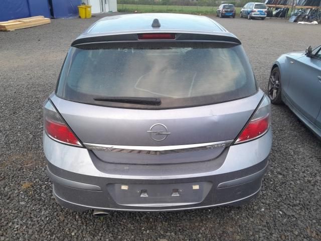 bontott OPEL ASTRA H Első Ablaktörlő Motor