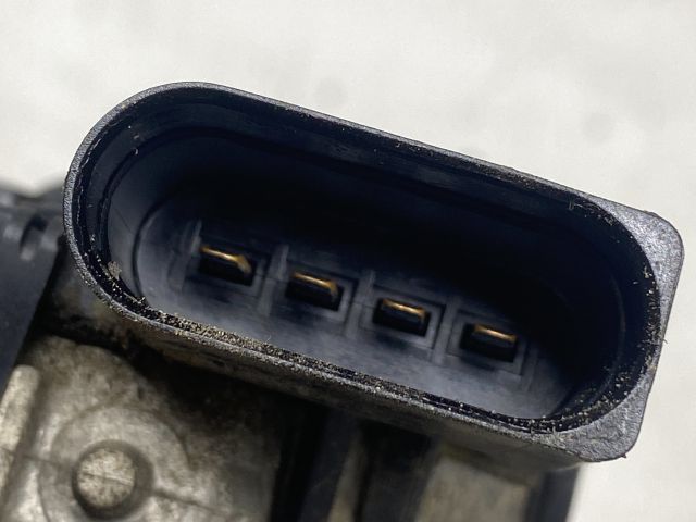 bontott OPEL ASTRA H Első Ablaktörlő Szerkezet Motorral