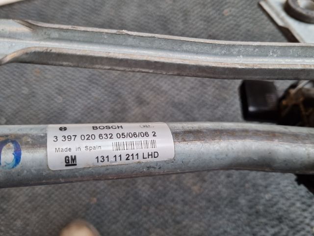 bontott OPEL ASTRA H Első Ablaktörlő Szerkezet Motorral