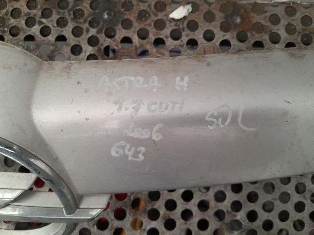 bontott OPEL ASTRA H Első Embléma