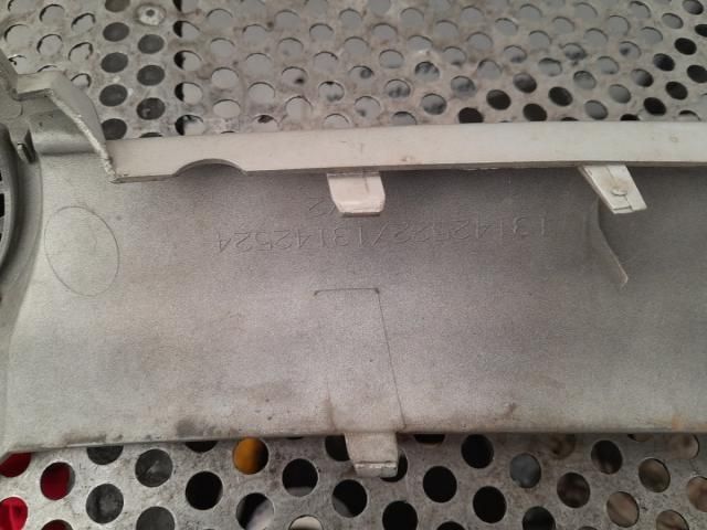 bontott OPEL ASTRA H Első Embléma