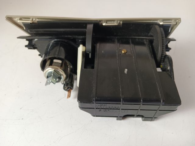 bontott OPEL ASTRA H Első Hamutartó