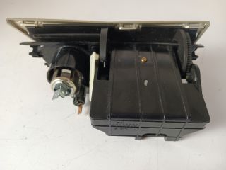 bontott OPEL ASTRA H Első Hamutartó