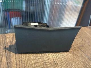 bontott OPEL ASTRA H Első Hamutartó