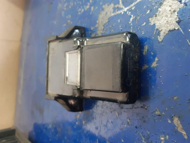 bontott OPEL ASTRA H Első Hamutartó