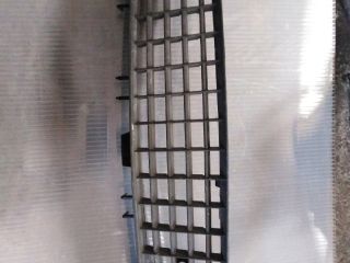 bontott OPEL ASTRA H Első Lökhárító Alsó Középső Díszrács