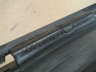 bontott OPEL ASTRA H Első Lökhárító Alsó Középső Díszrács