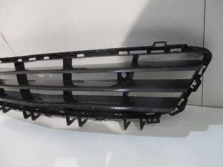 bontott OPEL ASTRA H Első Lökhárító Alsó Középső Díszrács