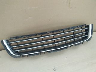 bontott OPEL ASTRA H Első Lökhárító Alsó Középső Díszrács