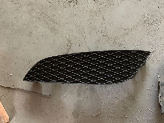 bontott OPEL ASTRA H Első Lökhárító Alsó (Műanyag)