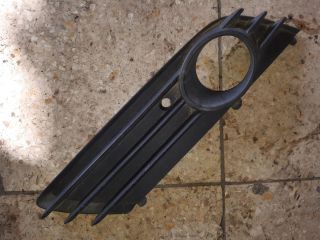 bontott OPEL ASTRA H Első Lökhárító Jobb Díszrács