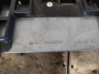 bontott OPEL ASTRA H Első Lökhárító Merevítő (Fém)