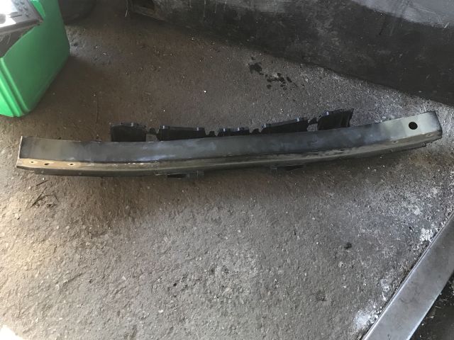 bontott OPEL ASTRA H Első Lökhárító Merevítő (Fém)