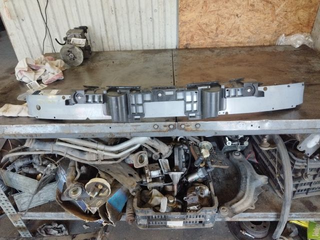 bontott OPEL ASTRA H Első Lökhárító Merevítő (Fém)