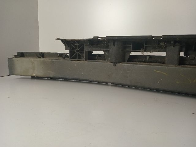 bontott OPEL ASTRA H Első Lökhárító Merevítő (Fém)