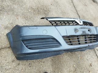 bontott OPEL ASTRA H Első Lökhárító (Részeivel)