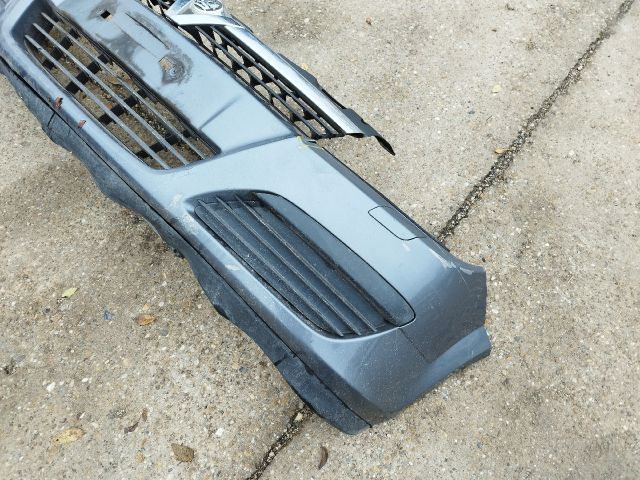 bontott OPEL ASTRA H Első Lökhárító (Részeivel)